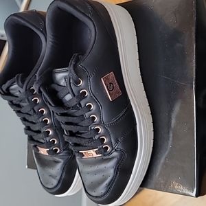 G by Guess tennis shoes